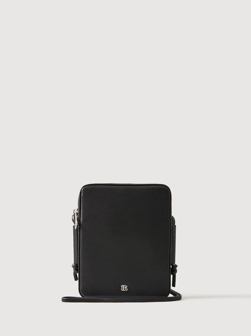 Knotted Smart Phone Pouch