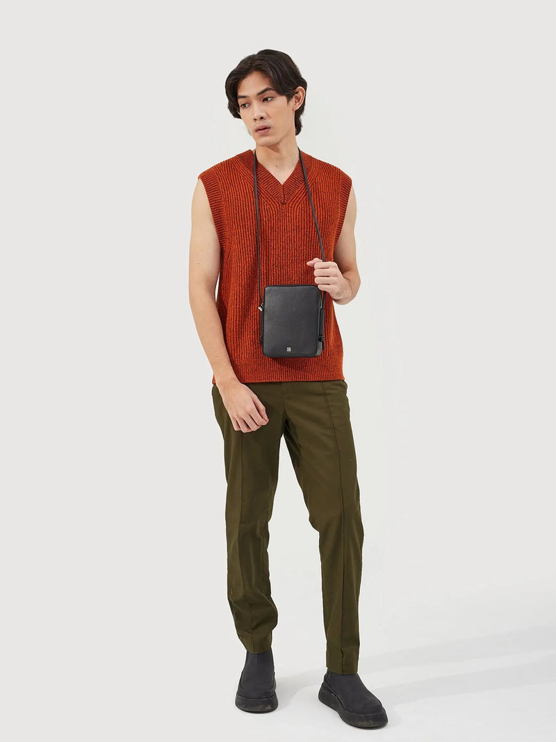 Knotted Smart Phone Pouch